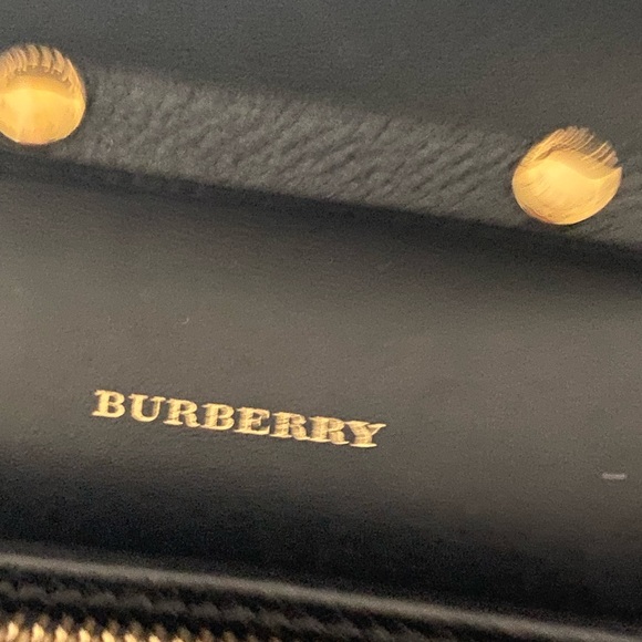 Burberry Handbag - Picture 2 of 9